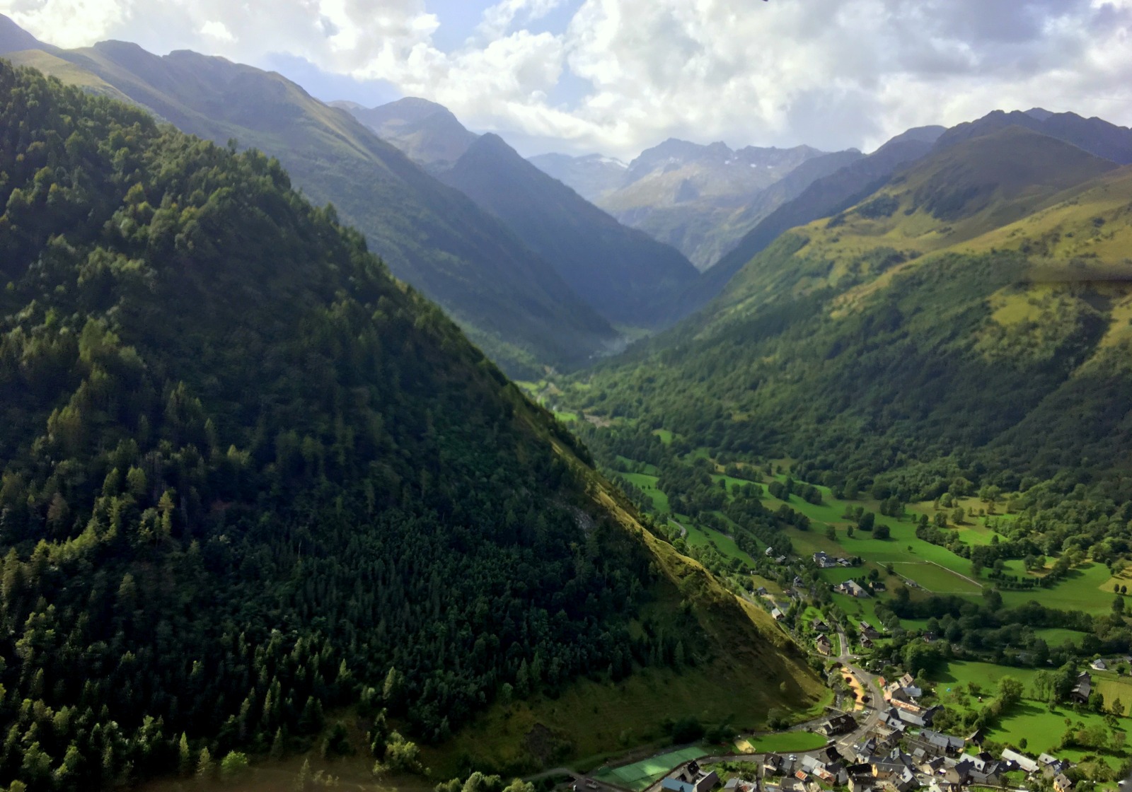 BCF067F4-B20A-4F0C-B6A2-43DCD5F43273